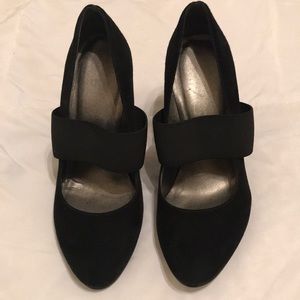Jessica Simpson Black Suede Heels